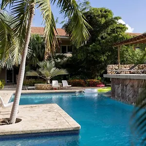 Appartement Cocobana Two-bedroom Ground Floor, Willemstad
